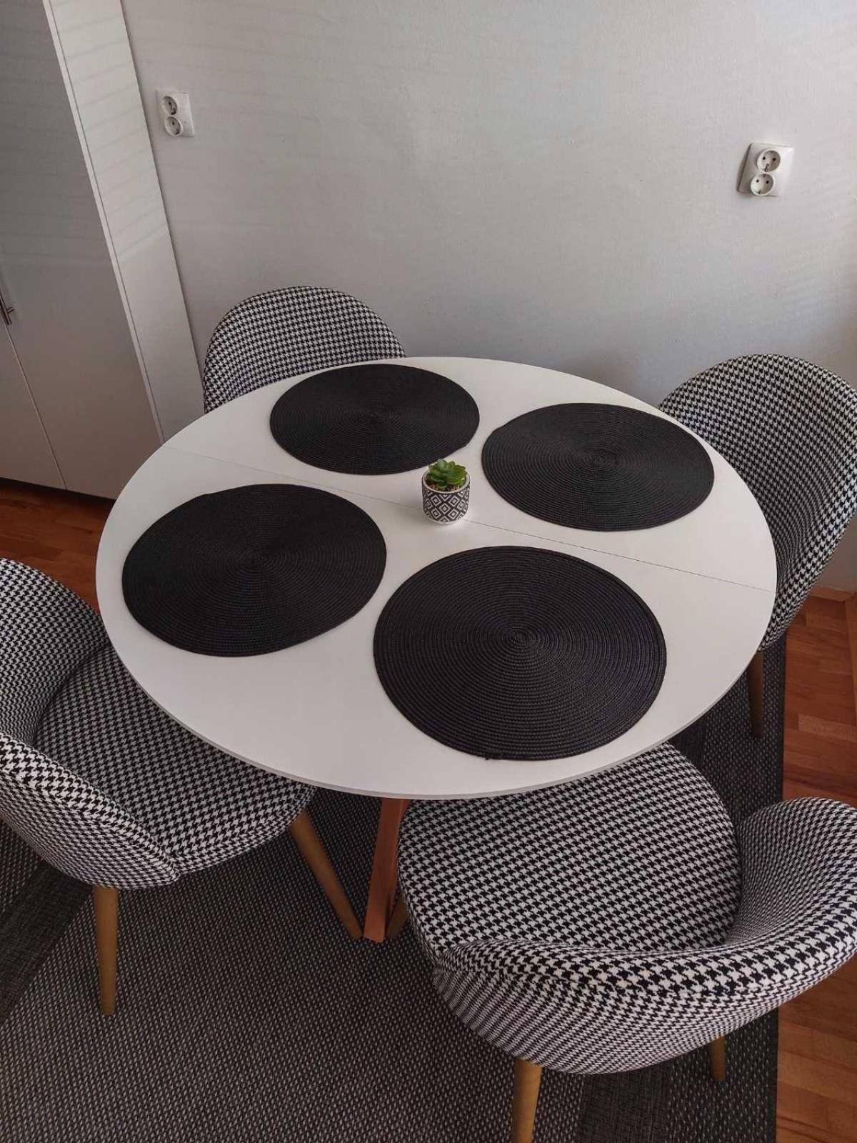 Apartman Rejna SJJ Extérieur photo