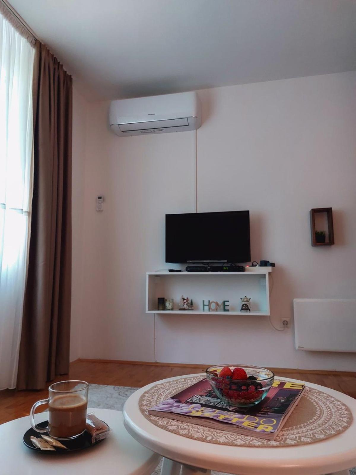 Apartman Rejna SJJ Extérieur photo